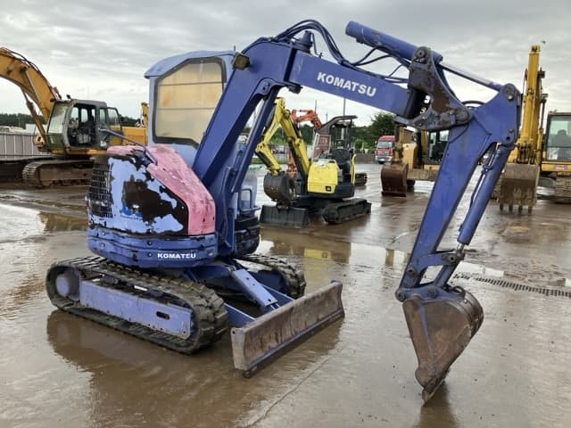 MINI EXCAVATOR — Auction (lot 8459-435)