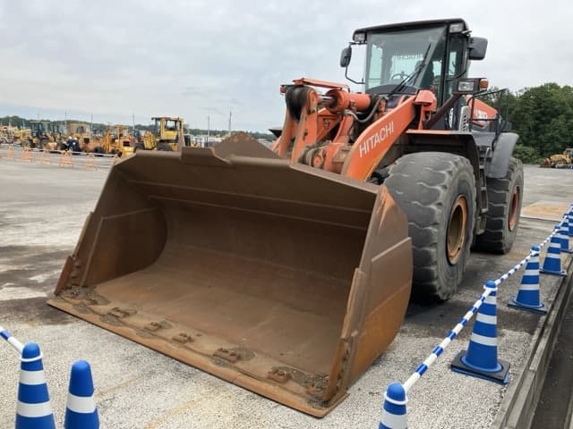 WHEEL LOADER — Auction (lot 8459-439)