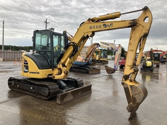 MINI EXCAVATOR — Auction (lot 8459-440)