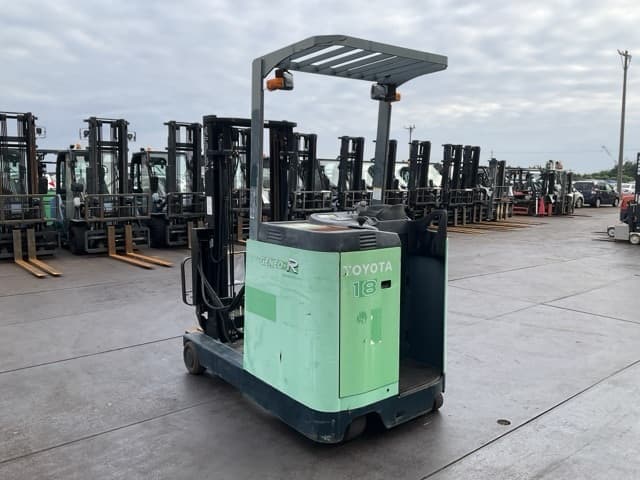 Reach Forklift — Auction (lot 8459-44002)