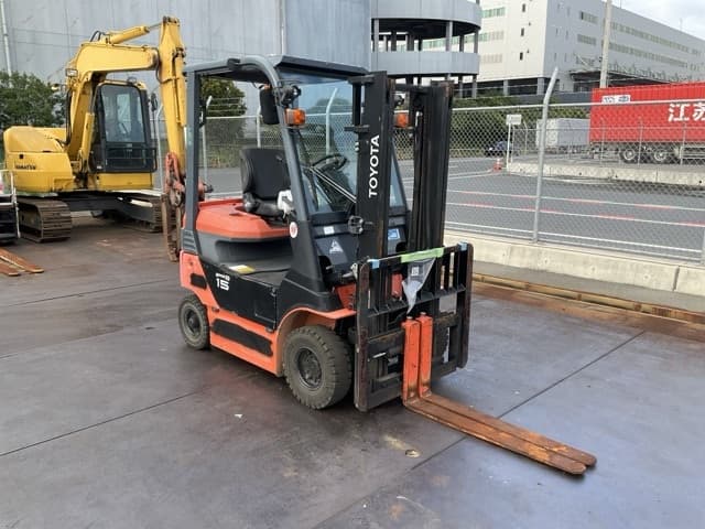 Battery Forklift — Auction (lot 8459-44004)