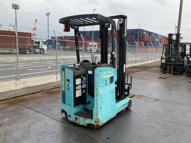 Reach Forklift — Auction (lot 8459-44008)