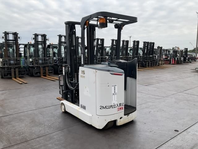 Reach Forklift — Auction (lot 8459-44009)