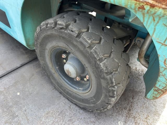 Forklift — Auction (lot 8459-44011)