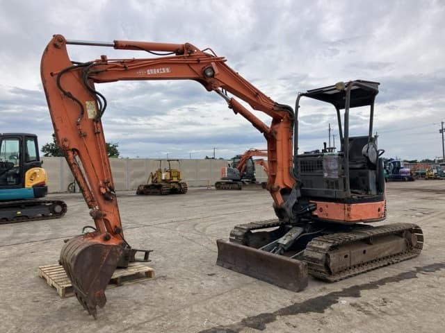 MINI EXCAVATOR — Auction (lot 8459-441)