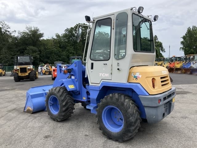 MINI WHEEL LOADER — Auction (lot 8459-442)