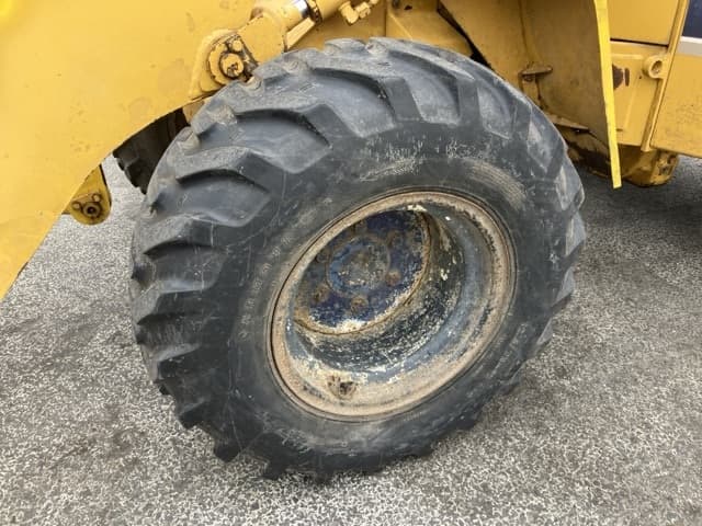MINI WHEEL LOADER — Auction (lot 8459-444)
