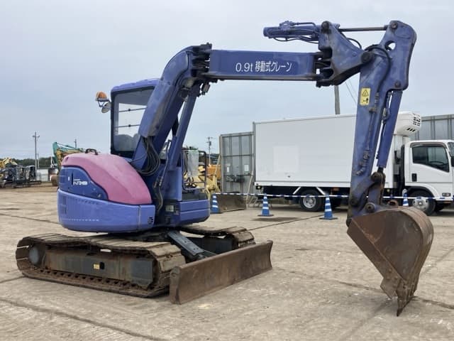 MINI EXCAVATOR — Auction (lot 8459-449)