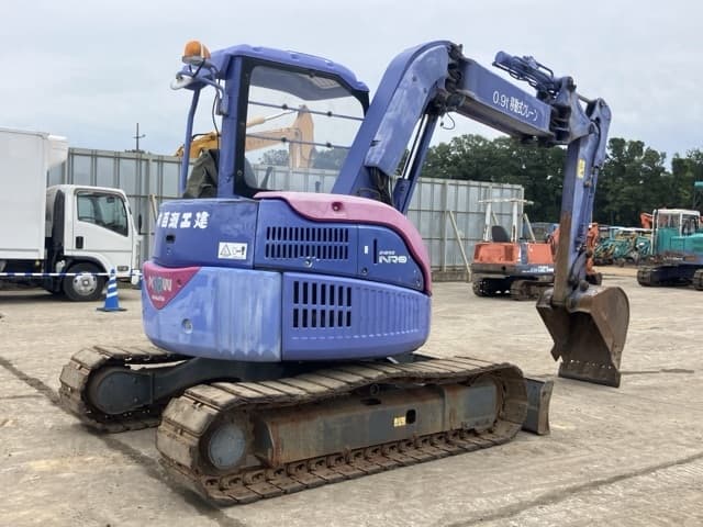 MINI EXCAVATOR — Auction (lot 8459-449)