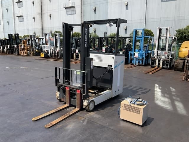 Reach Forklift — Auction (lot 8459-45001)