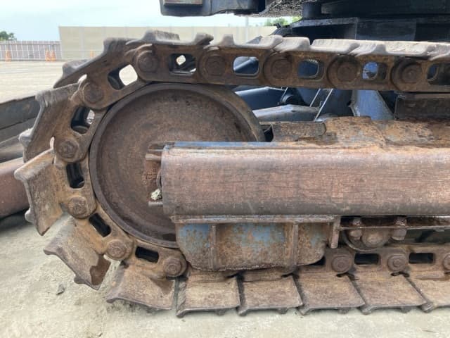 MINI EXCAVATOR — Auction (lot 8459-451)