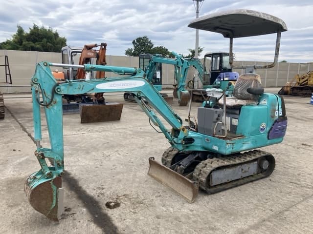MINI EXCAVATOR — Auction (lot 8459-454)