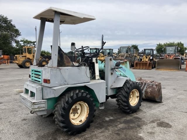MINI WHEEL LOADER — Auction (lot 8459-457)