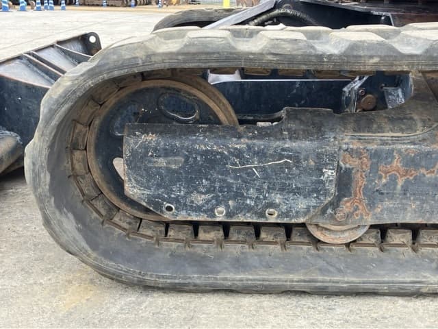 MINI EXCAVATOR — Auction (lot 8459-46)