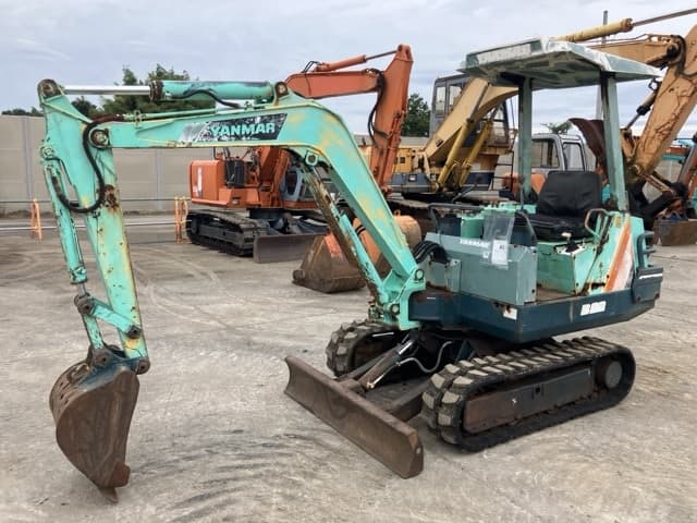 MINI EXCAVATOR — Auction (lot 8459-461)