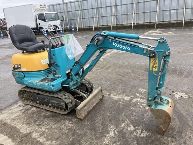 MINI EXCAVATOR — Auction (lot 8459-465)