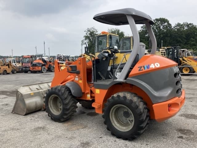 MINI WHEEL LOADER — Auction (lot 8459-469)