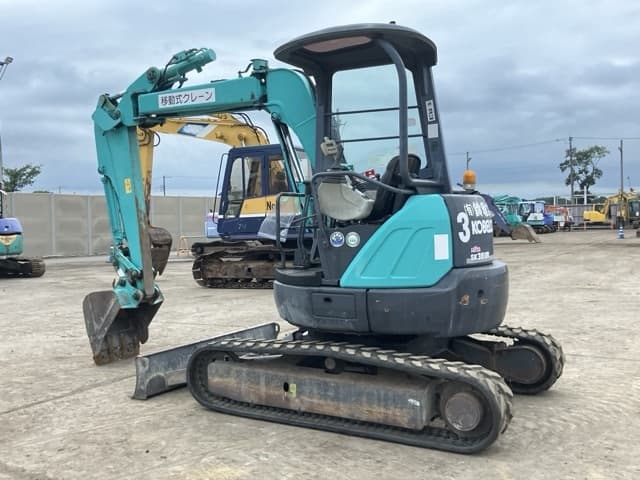 MINI EXCAVATOR — Auction (lot 8459-471)