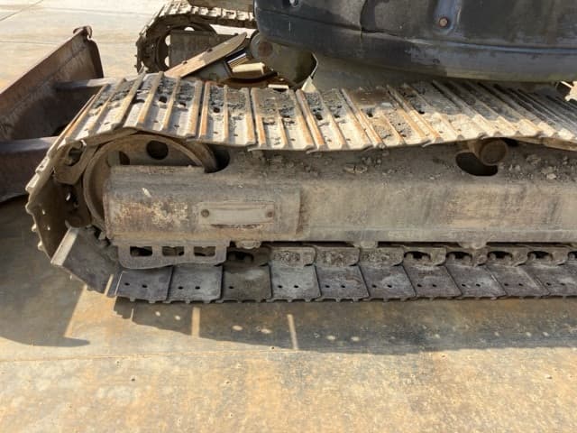 MINI EXCAVATOR — Auction (lot 8459-50002)