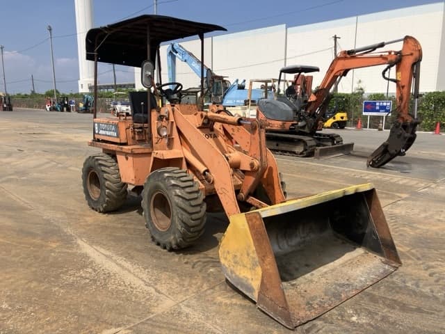 MINI WHEEL LOADER — Auction (lot 8459-50006)