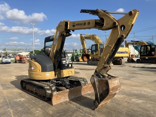 MINI EXCAVATOR — Auction (lot 8459-50007)