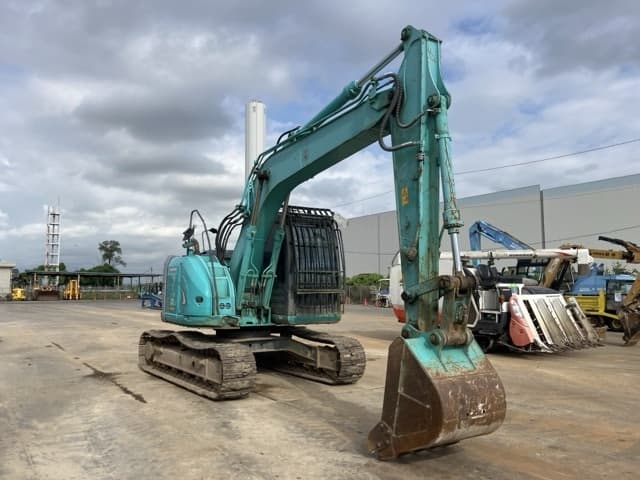 EXCAVATOR — Auction (lot 8459-50008)