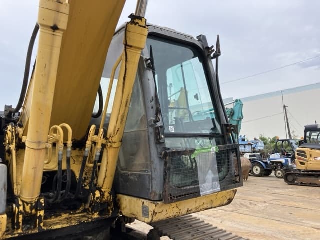 EXCAVATOR — Auction (lot 8459-50011)