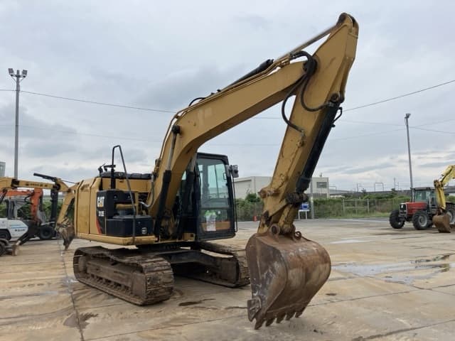 EXCAVATOR — Auction (lot 8459-50012)