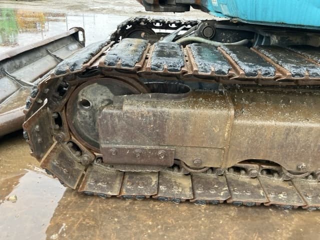 MINI EXCAVATOR — Auction (lot 8459-50015)