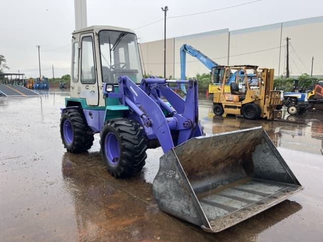 MINI WHEEL LOADER — Auction (lot 8459-50016)