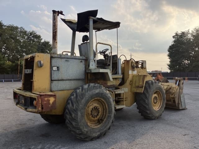 WHEEL LOADER — Auction (lot 8459-502)