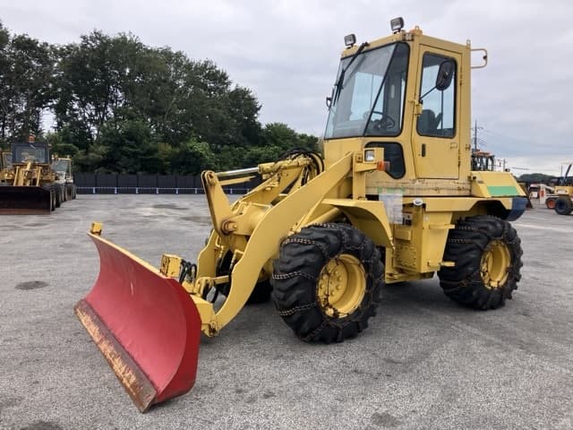 WHEEL LOADER — Auction (lot 8459-51)