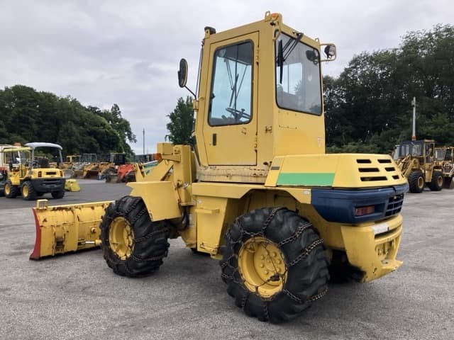 WHEEL LOADER — Auction (lot 8459-51)