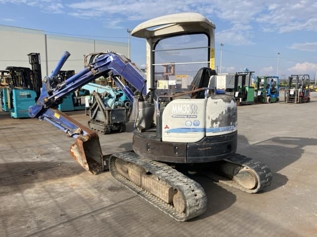 MINI EXCAVATOR — Auction (lot 8459-51801)