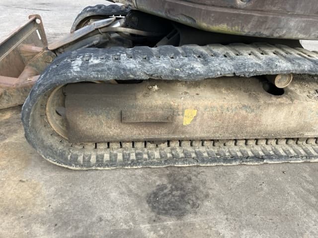 MINI EXCAVATOR — Auction (lot 8459-51801)