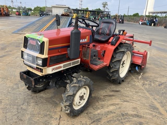 Tractor — Auction (lot 8459-52004)