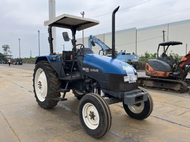 Tractor — Auction (lot 8459-52007)