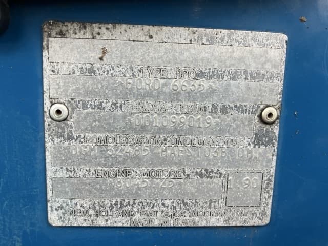 Tractor — Auction (lot 8459-52007)