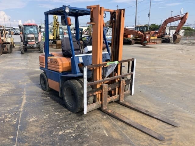 Forklift — Auction (lot 8459-54002)