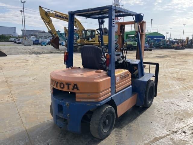 Forklift — Auction (lot 8459-54002)