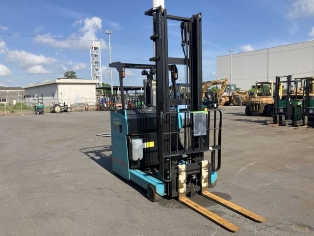 Reach Forklift — Auction (lot 8459-54014)