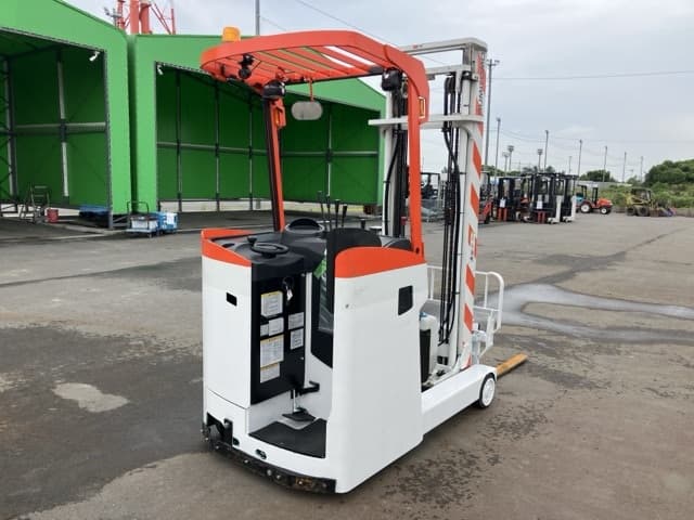 Reach Forklift — Auction (lot 8459-54016)