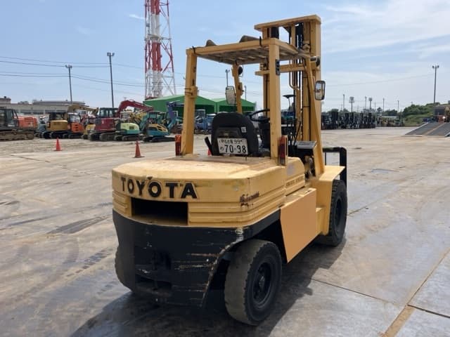 Forklift — Auction (lot 8459-54017)