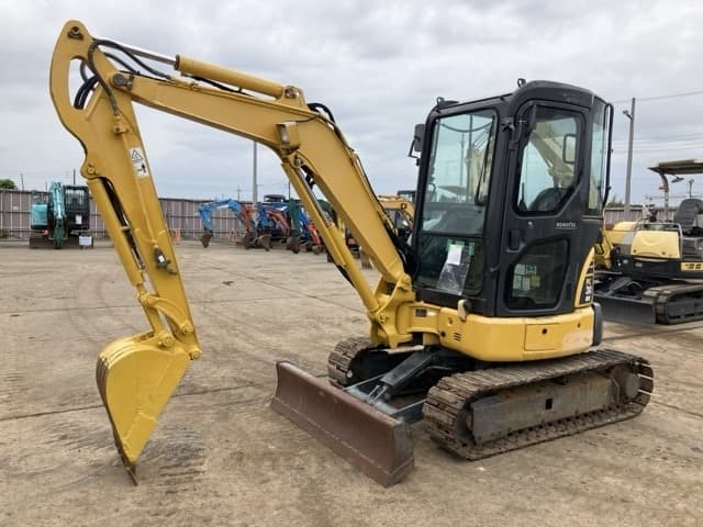MINI EXCAVATOR — Auction (lot 8459-542)