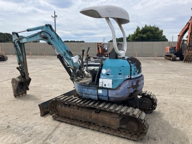 MINI EXCAVATOR — Auction (lot 8459-547)