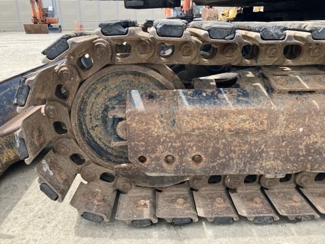 MINI EXCAVATOR — Auction (lot 8459-547)