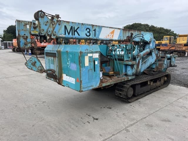 MINI CRAWLER CRANE — Auction (lot 8459-57)