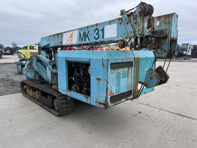 MINI CRAWLER CRANE — Auction (lot 8459-57)