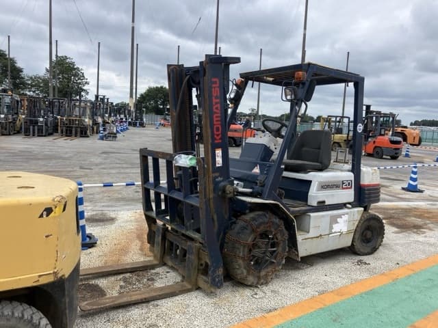 Forklift — Auction (lot 8459-5803)