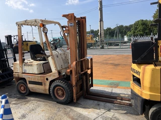 Forklift — Auction (lot 8459-5804)